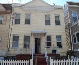 16 Bennett Street in Jersey City, NJ